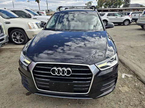 2017 Audi Q3 Premium Sport Utility 4D