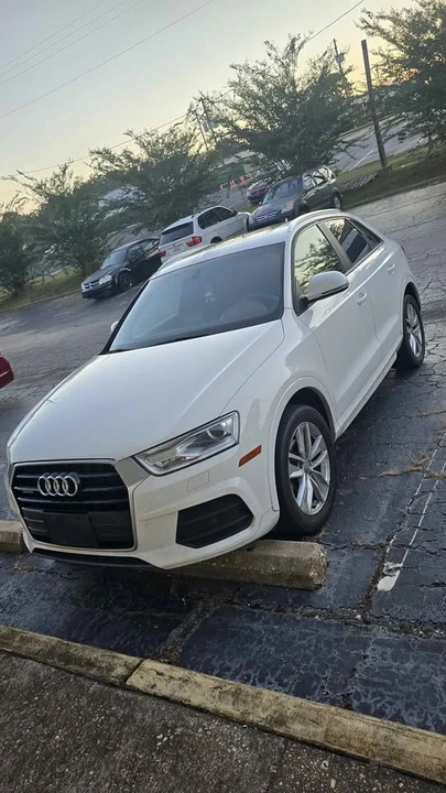 2017 Audi 8U Q3 - Image 4 of 15