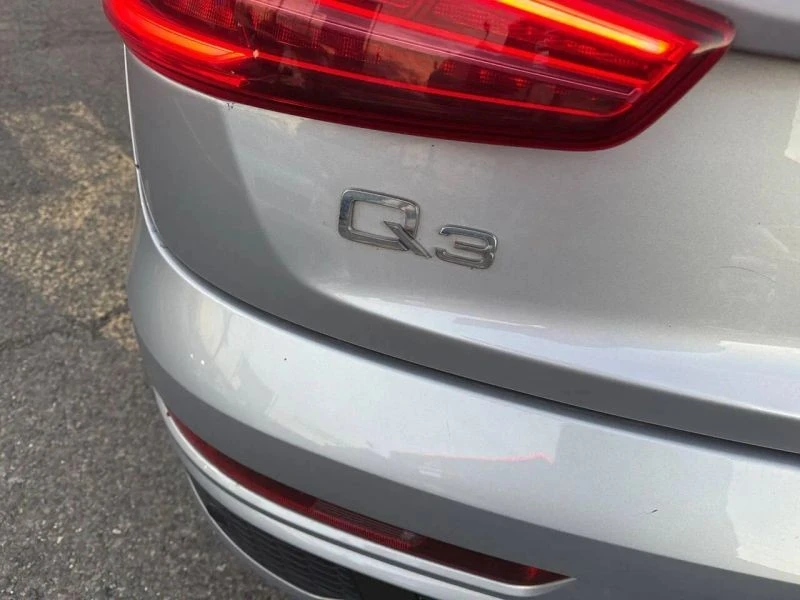 2017 Audi 8U Q3 - Image 10 of 12