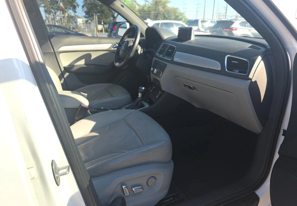 2017 Audi 8U Q3 - Image 9 of 12