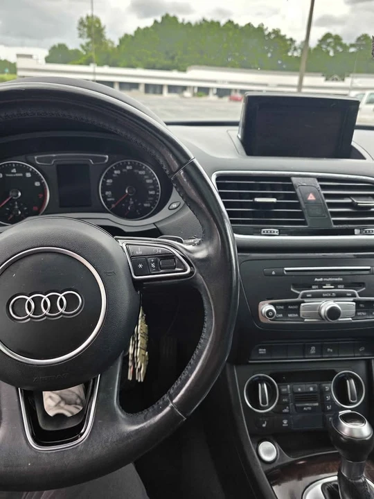 2017 Audi 8U Q3 - Image 8 of 14