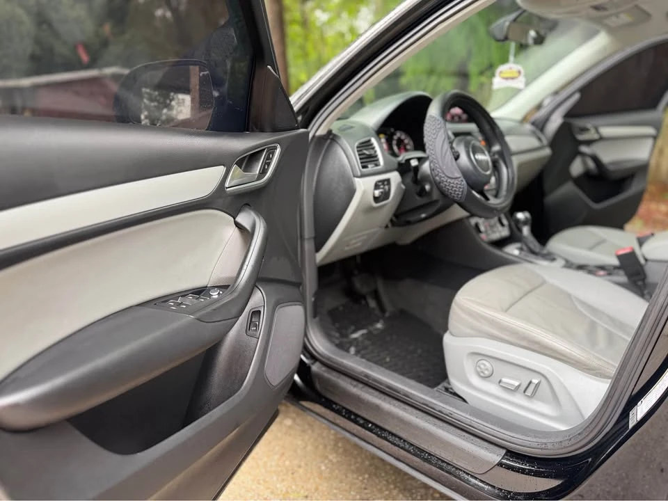 2017 Audi 8U Q3 - Image 10 of 19