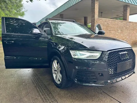 2017 Audi Q3 Sport Premium