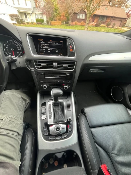 2017 Audi Q5 - Image 9 of 15