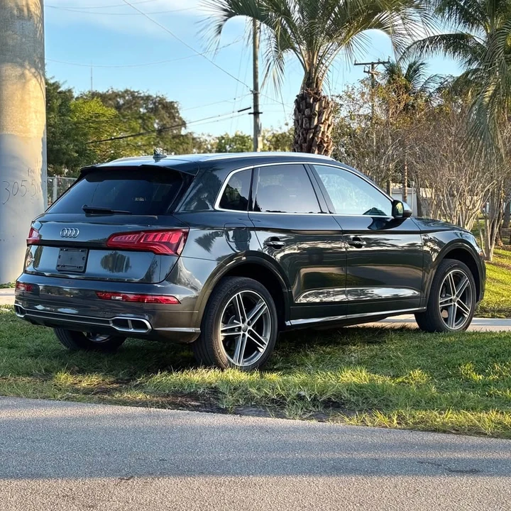 2017 Audi Q5 - Image 4 of 10