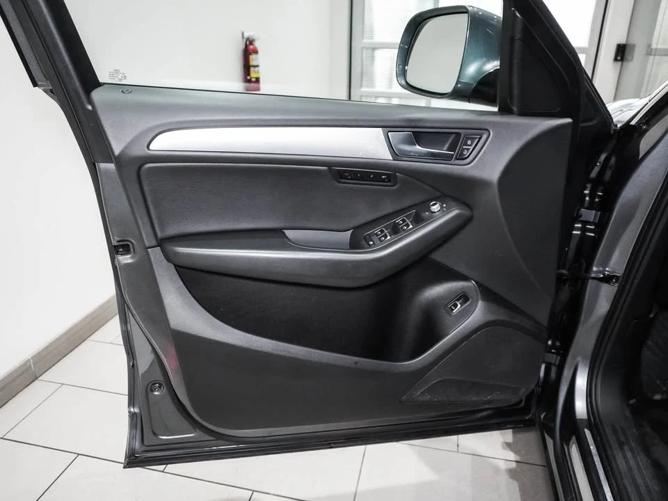2017 Audi FY Q5 - Image 6 of 18