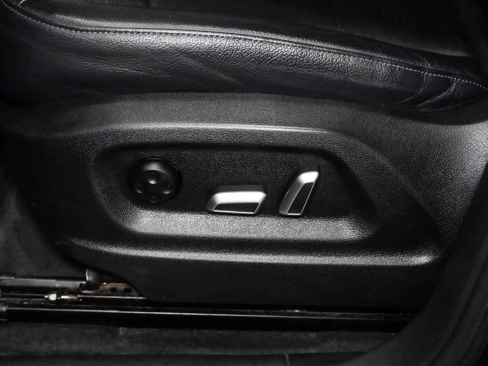 2017 Audi FY Q5 - Image 8 of 18