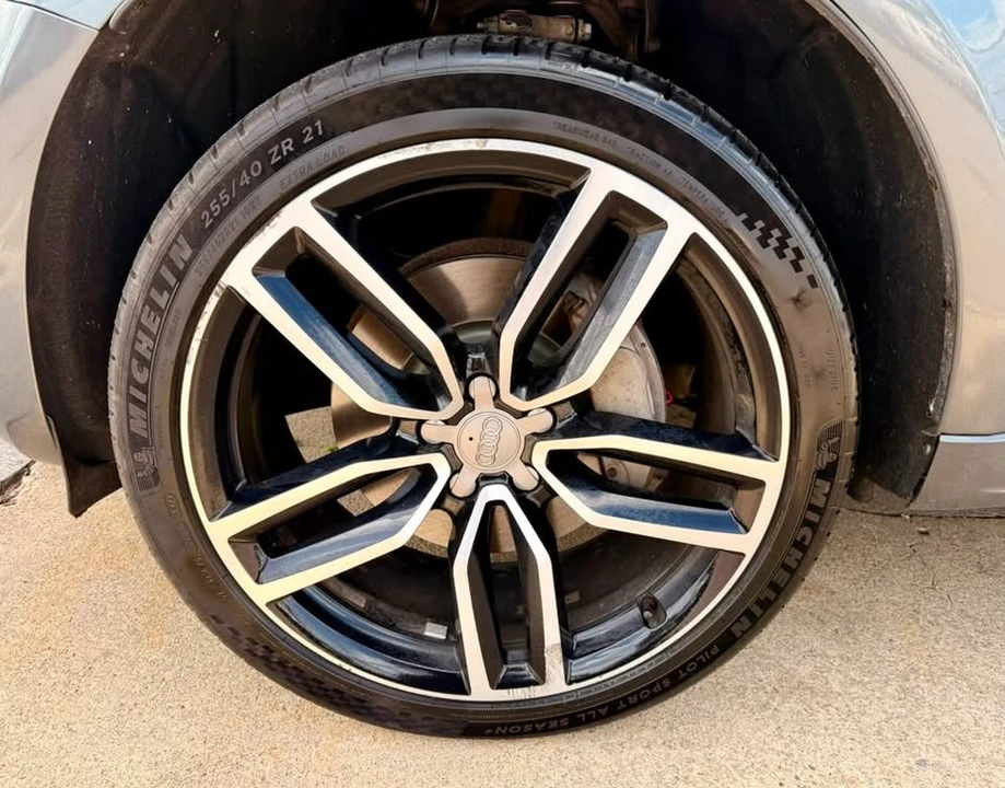 2017 Audi FY Q5 - Image 2 of 20