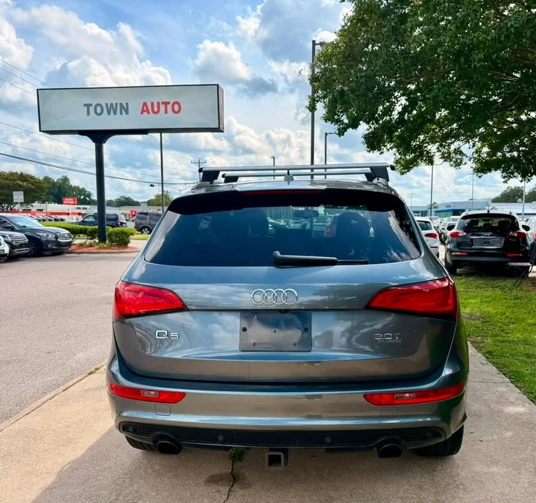 2017 Audi FY Q5 - Image 11 of 20