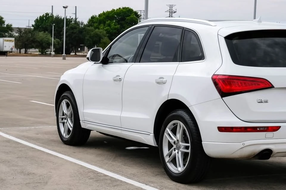 2017 Audi 8R Q5 - Image 12 of 18