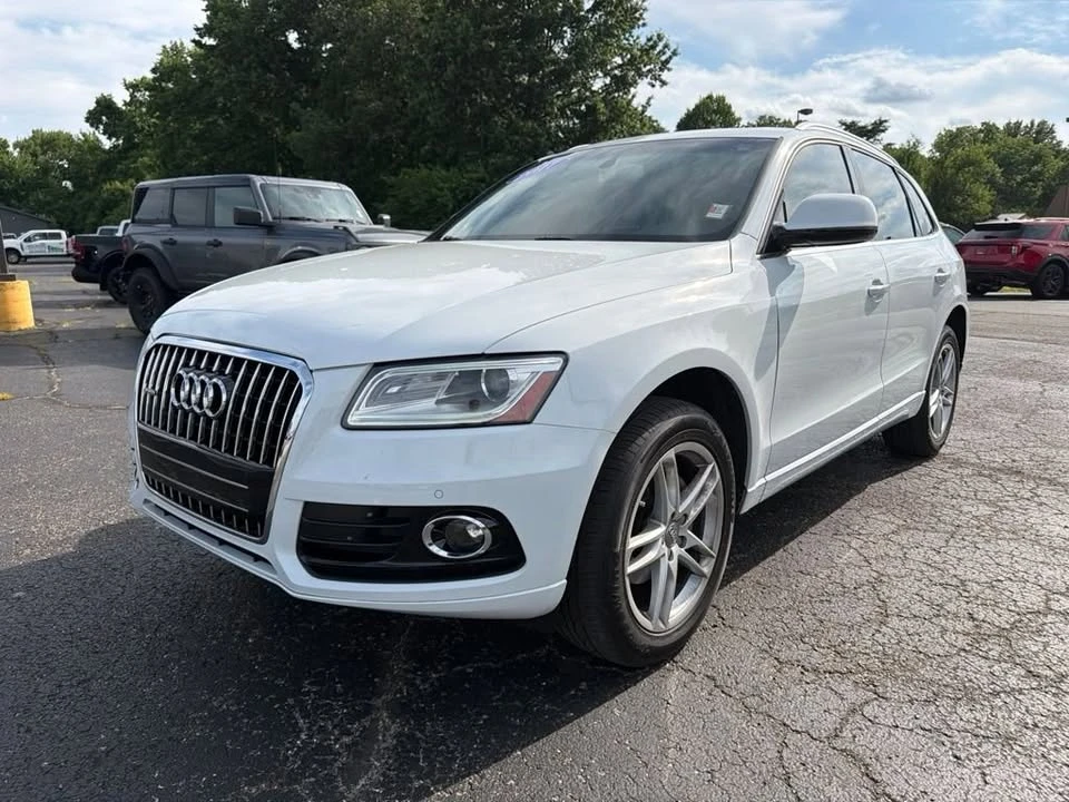 2017 Audi 8R Q5 - Image 2 of 20