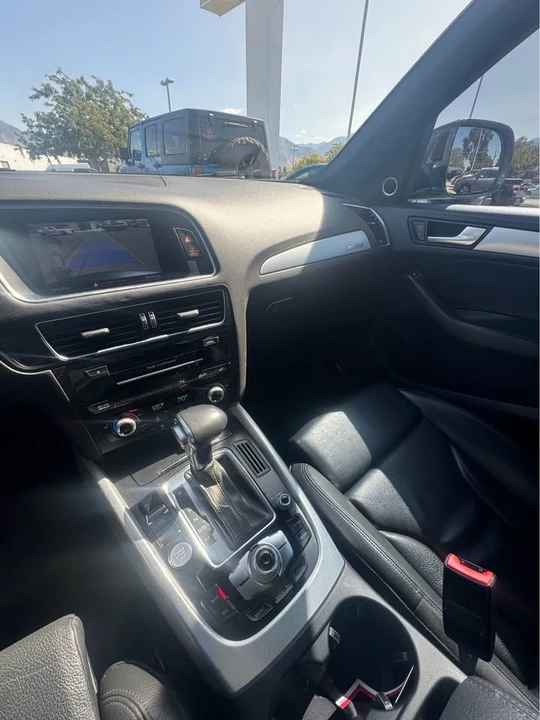 2017 Audi FY Q5 - Image 8 of 9