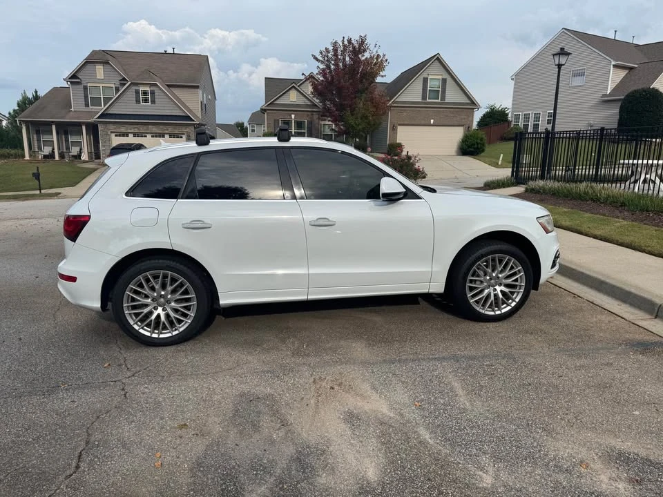2017 Audi 8R Q5 - Image 9 of 14