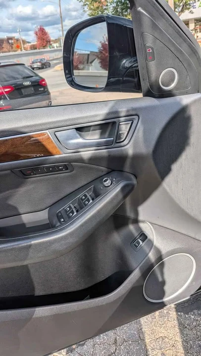 2017 Audi FY Q5 - Image 10 of 15