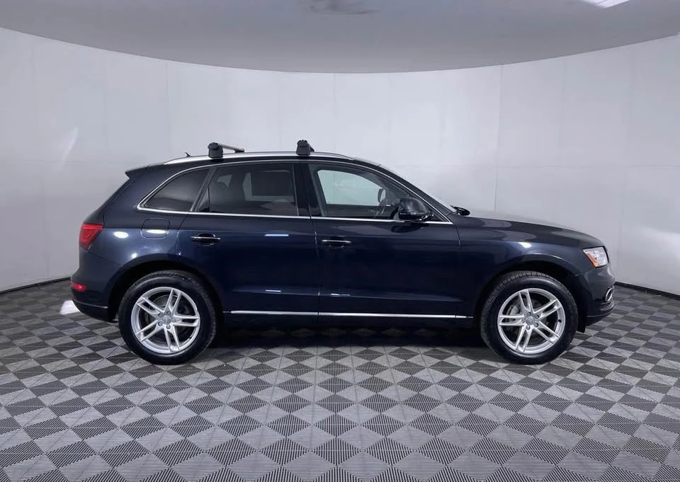 2017 Audi FY Q5 - Image 8 of 20