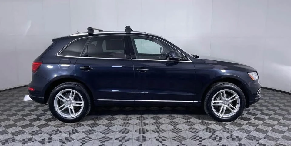 2017 Audi FY Q5 - Image 2 of 20