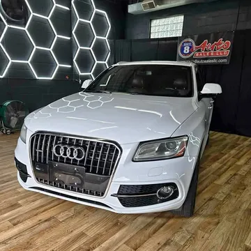 2017 Audi Q5 2.0T Premium Plus