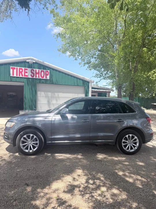 2017 Audi FY Q5 - Image 8 of 18