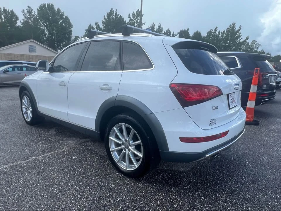 2017 Audi FY Q5 - Image 5 of 16