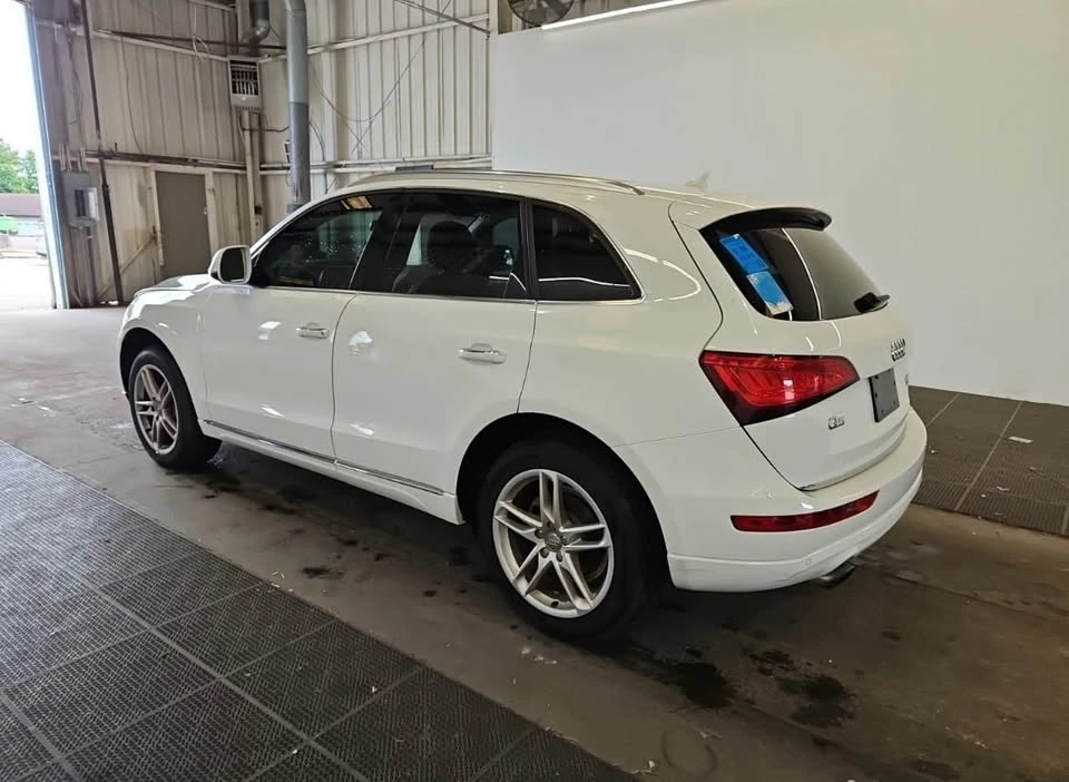 2017 Audi FY Q5 - Image 10 of 12