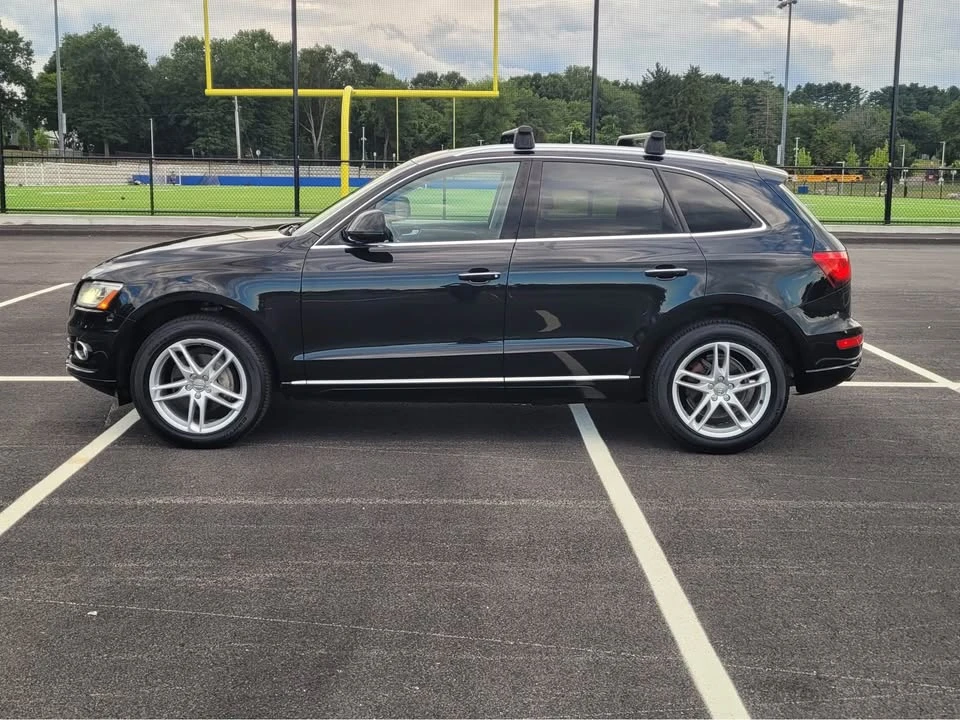 2017 Audi FY Q5 - Image 10 of 19