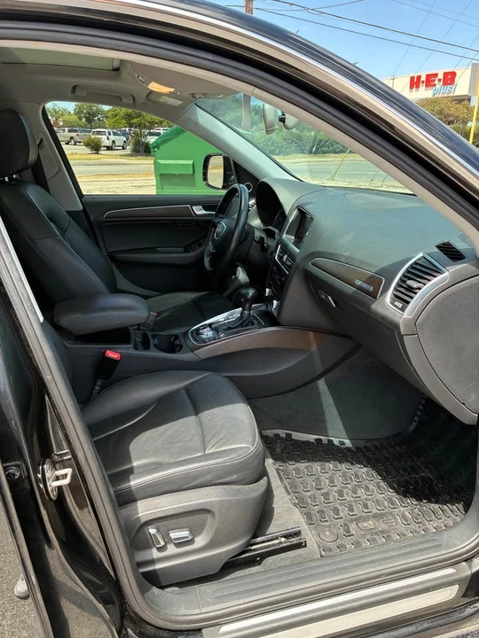 2017 Audi FY Q5 - Image 9 of 17