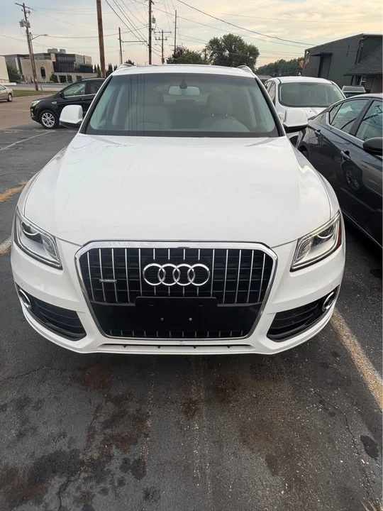 2017 Audi FY Q5 - Image 2 of 15