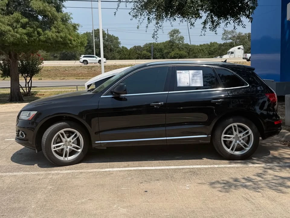 2017 Audi FY Q5 - Image 2 of 20