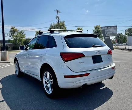 2017 Audi Q5 2.0T Premium Plus Sport Utility 4D