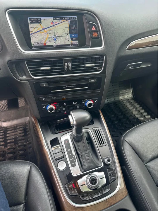 2017 Audi FY Q5 - Image 11 of 15