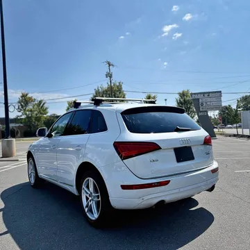 2017 Audi Q5 2.0T Premium Plus Sport Utility 4D