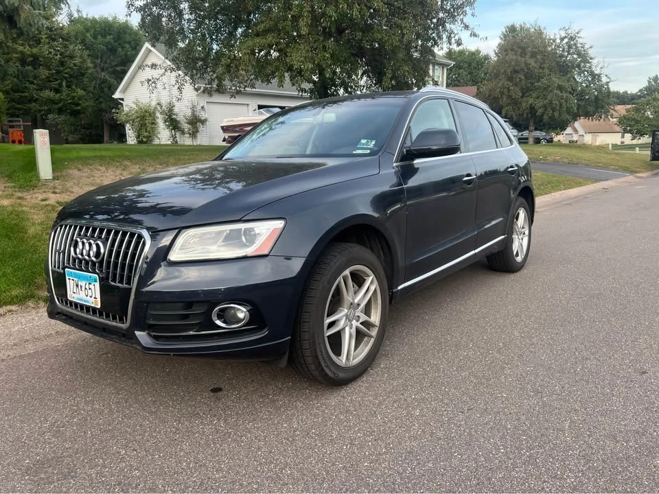 2017 Audi FY Q5 - Image 2 of 10
