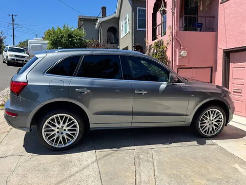 2017 Audi Q5 2.0T Premium Plus Quattro