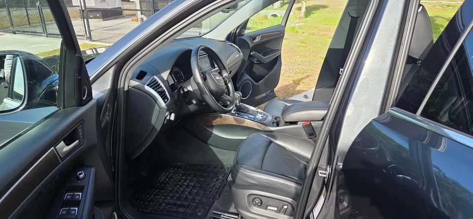 2017 Audi FY Q5 - Image 11 of 19