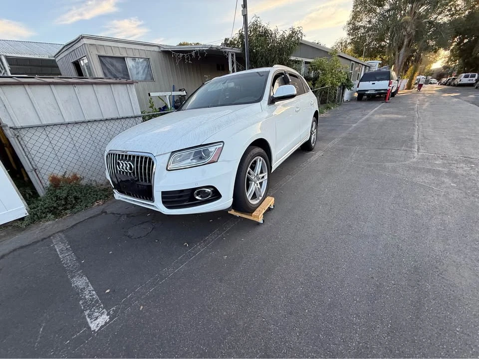 2017 Audi FY Q5 - Image 2 of 10