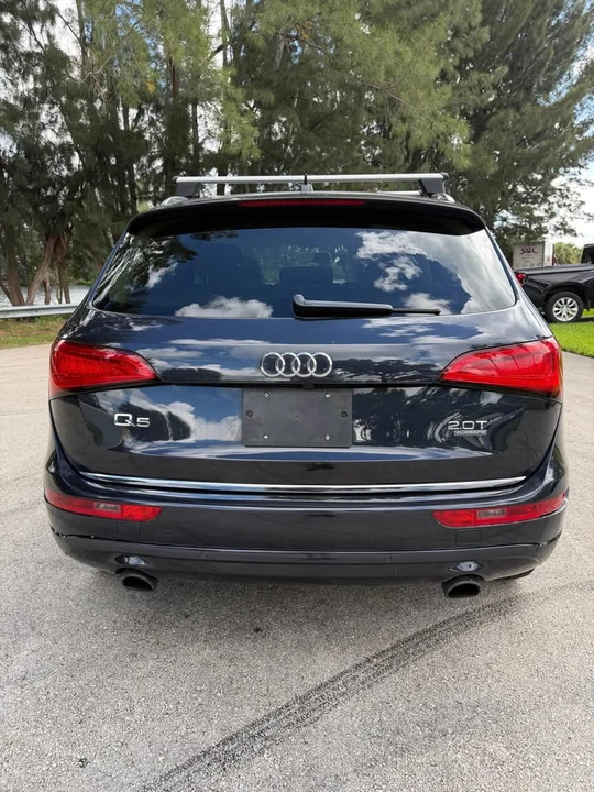2017 Audi FY Q5 - Image 2 of 9