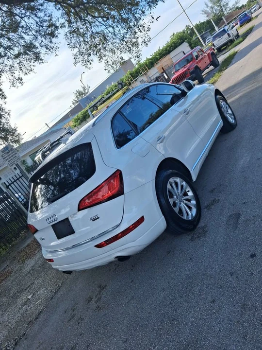 2017 Audi FY Q5 - Image 2 of 12