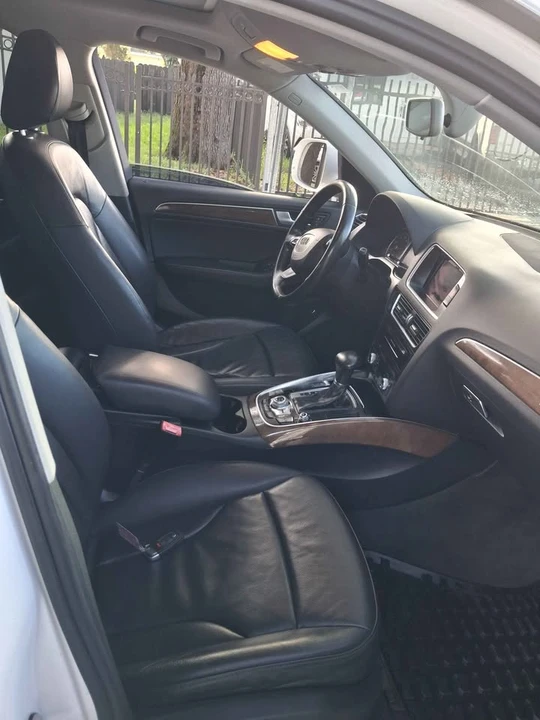 2017 Audi FY Q5 - Image 8 of 12