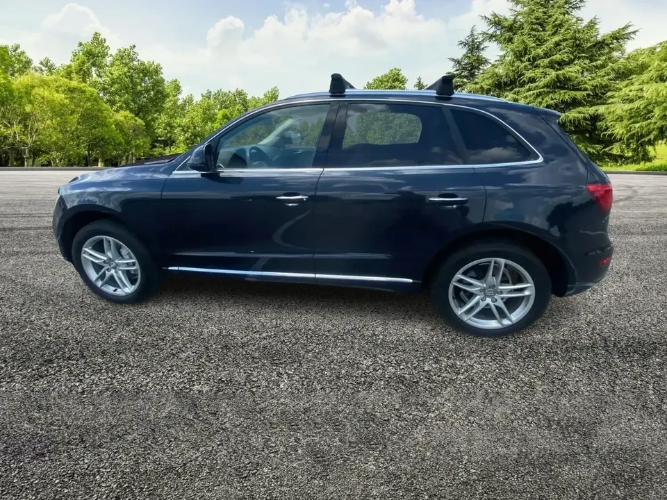 2017 Audi 8R Q5 - Image 2 of 20