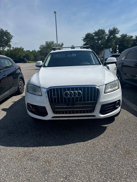 2017 Audi 8R Q5 - Image 2 of 9
