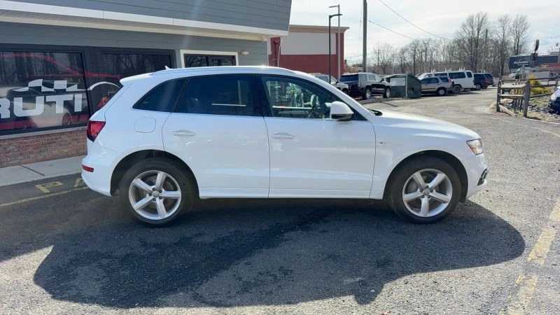 2017 Audi 8R Q5 - Image 4 of 12