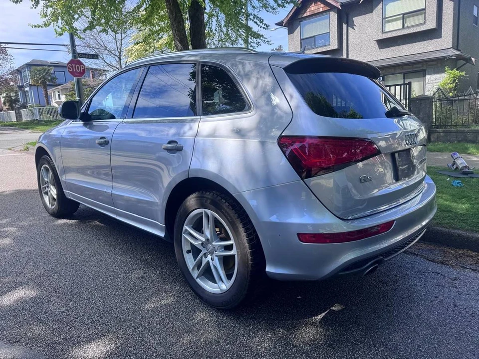 2017 Audi 8R Q5 - Image 2 of 14