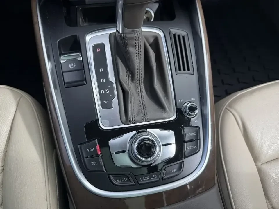 2017 Audi 8R Q5 - Image 14 of 19