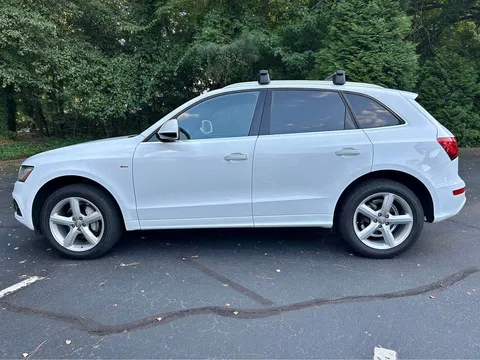 2017 Audi Q5 2.0T Quattro Premium Plus 8R S-Line Package