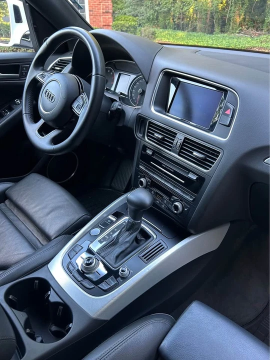 2017 Audi 8R Q5 - Image 14 of 20