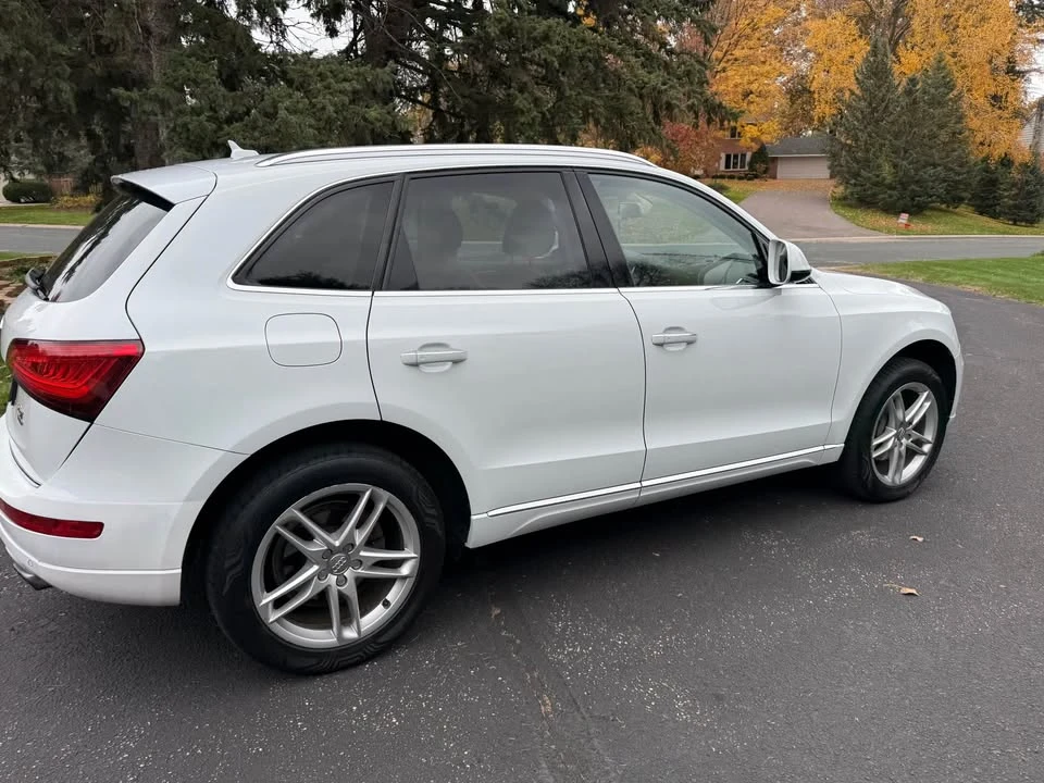 2017 Audi FY Q5 - Image 3 of 8