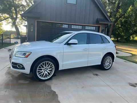 2017 Audi Q5 2.0T Quattro Premium Sport Utility 4D