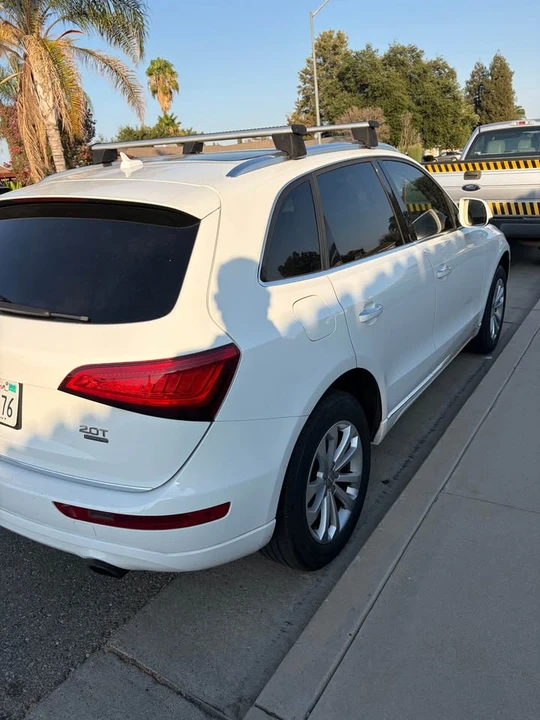 2017 Audi FY Q5 - Image 2 of 8