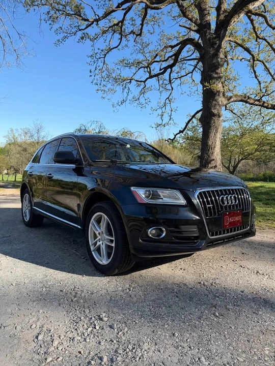 2017 Audi FY Q5 - Image 2 of 12