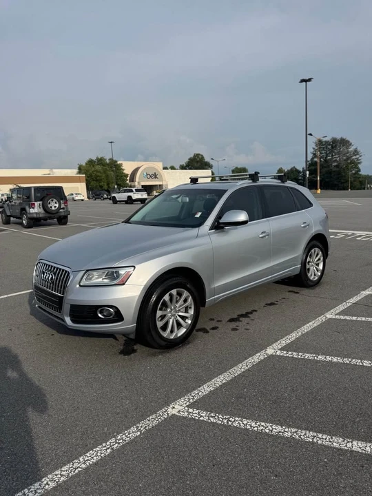 2017 Audi FY Q5 - Image 2 of 11